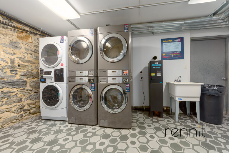863 Broadway, Apt 2R Image 11