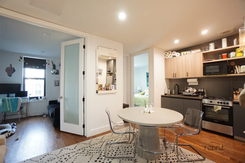 294 Powers St, Apt 3B Image 1