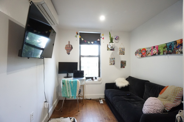 294 Powers St, Apt 3B Image 9