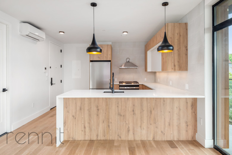 580 Classon Ave, Apt 2E Image 9