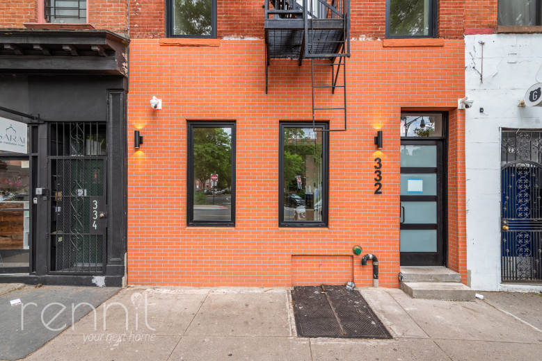 332 Myrtle Ave, Apt 4B Image 14