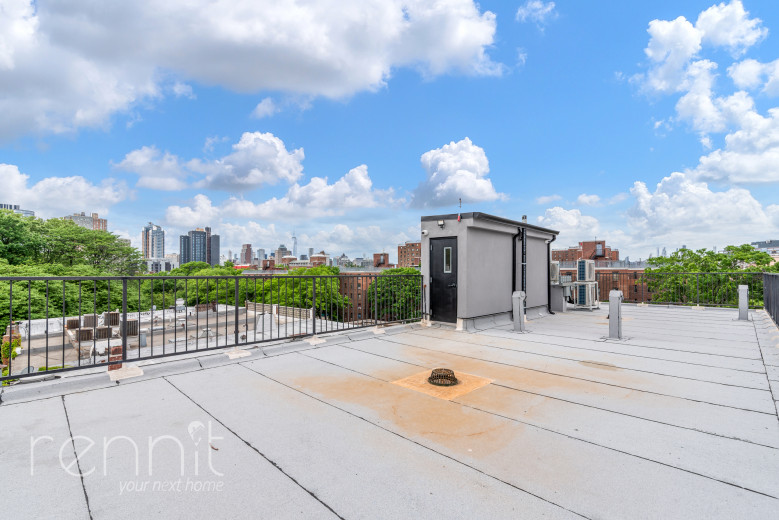332 Myrtle Ave, Apt 4B Image 15