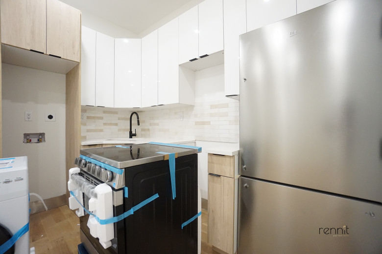 332 Myrtle Ave, Apt 4B Image 9