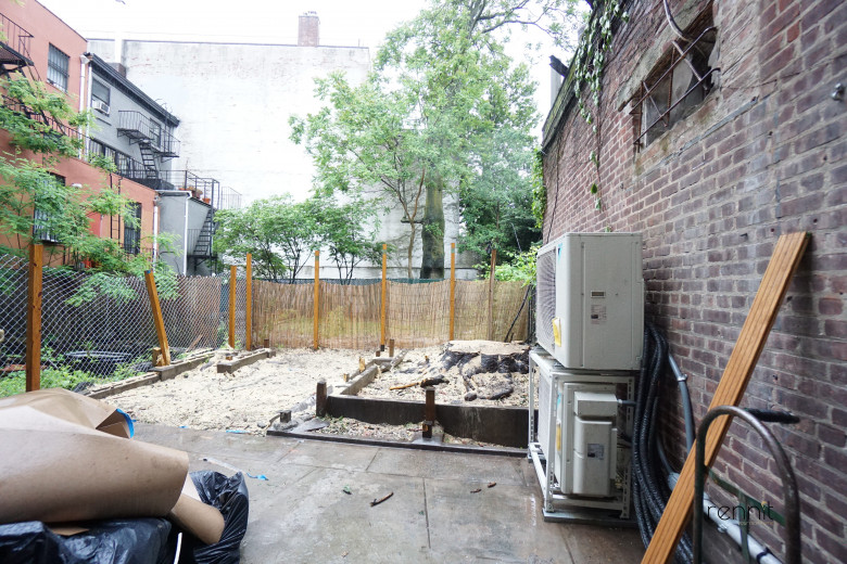 332 Myrtle Ave, Apt 1B Image 12