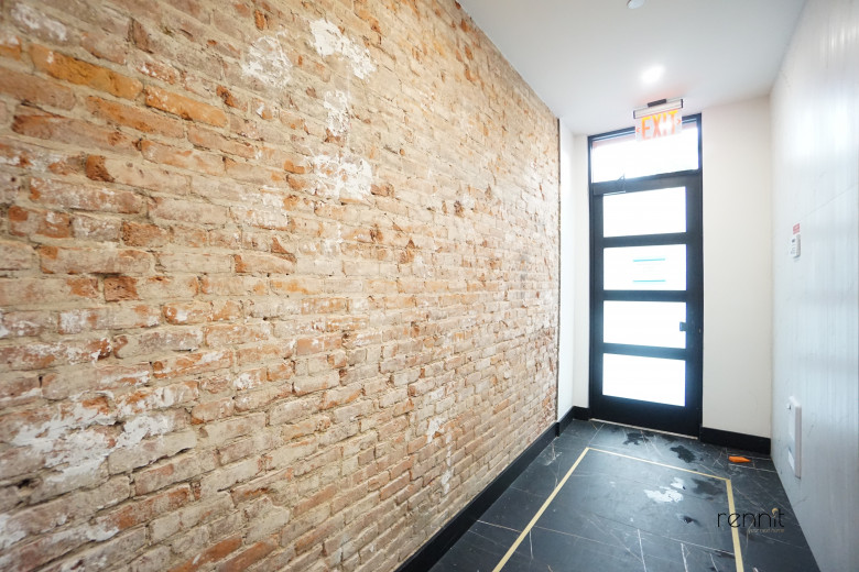 332 Myrtle Ave, Apt 3B Image 11