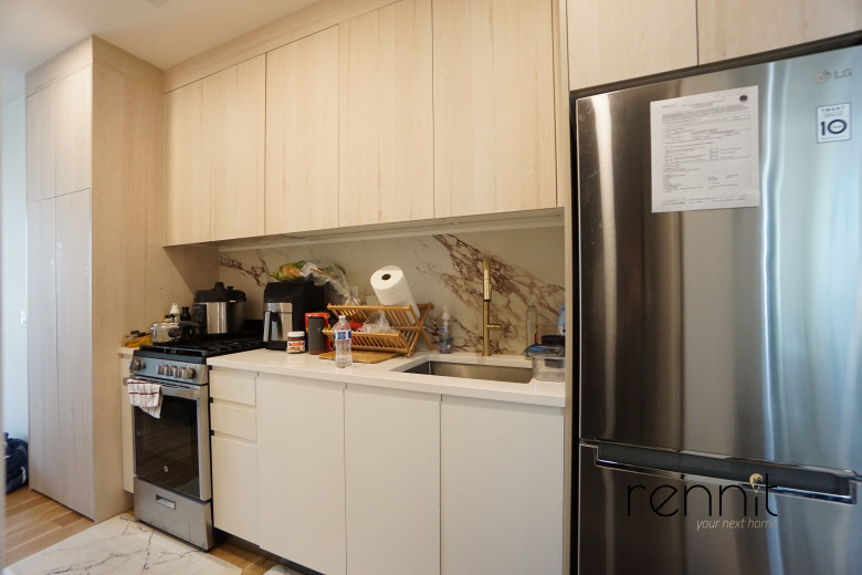 375 Dean St, Apt 1505 Image 11