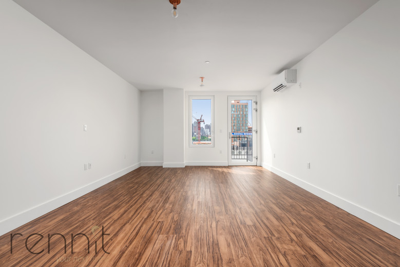 26-24 4th St, Apt 707A Image 2
