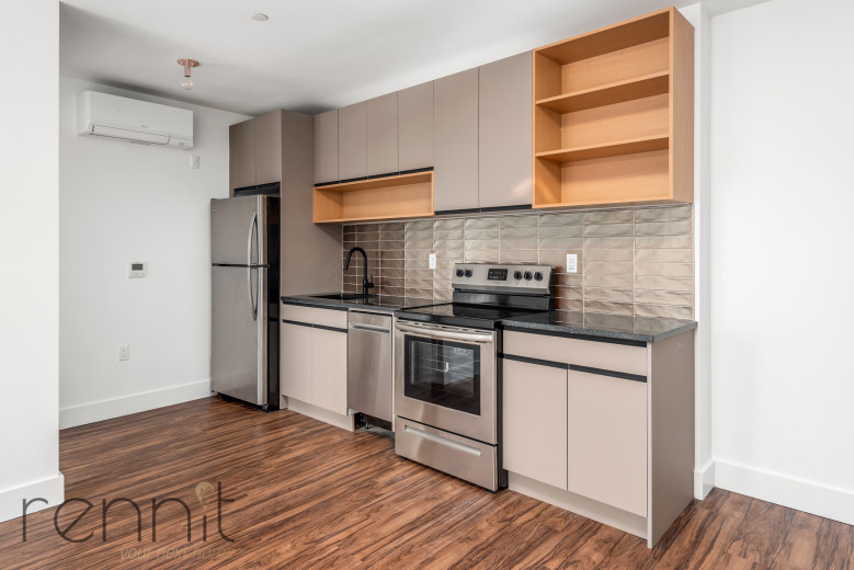 26-24 4th St, Apt 707A Image 5