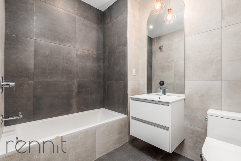 26-24 4th St, Apt 707A Image 7