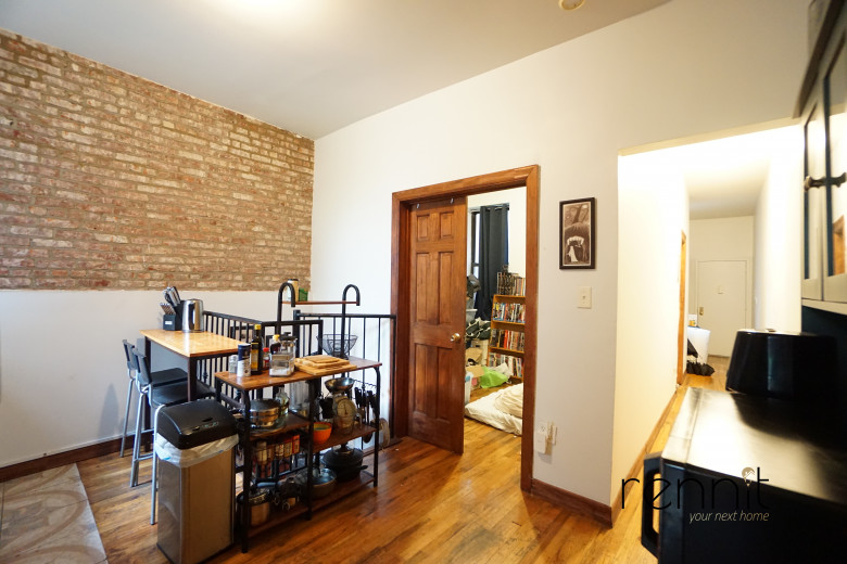 823 St Johns Pl, Apt 1B Image 3