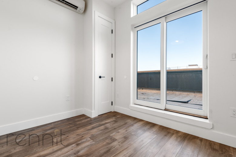 1200 Bedford Ave, Apt H Image 8