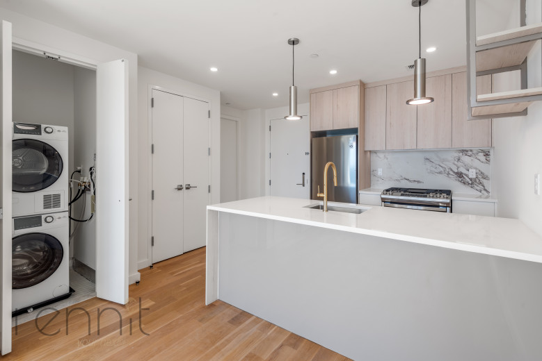 375 Dean St, Apt 705 Image 3