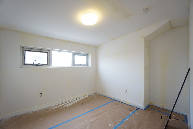287 McGuinness Blvd, Apt 4B Image 6