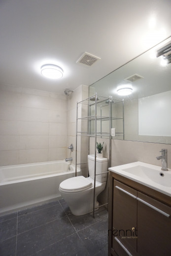 299 McGuinness Blvd, Apt 2B Image 7