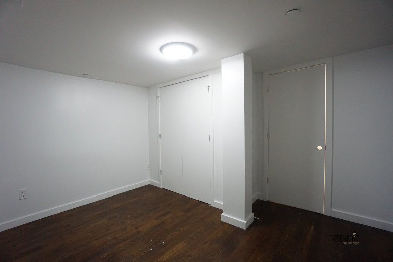 299 McGuinness Blvd, Apt 2A Image 12