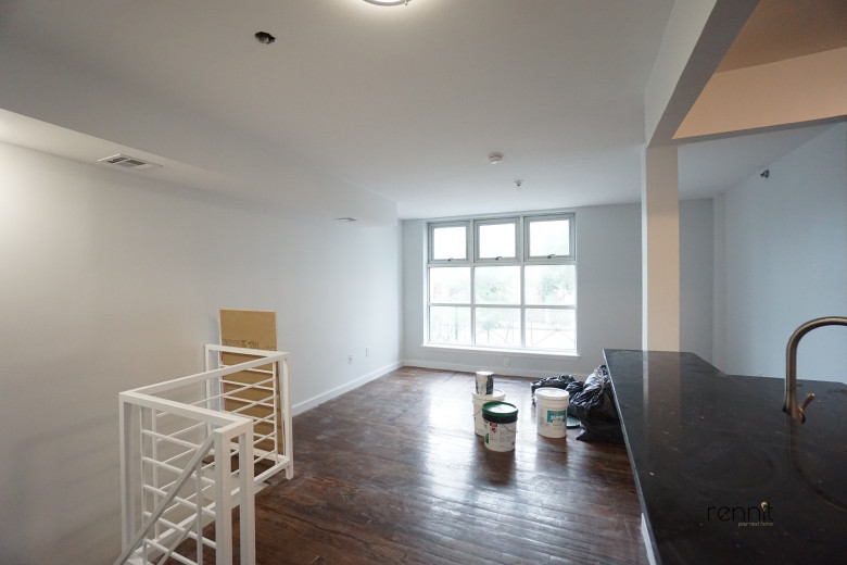 287 McGuinness Blvd, Apt 1A Image 1