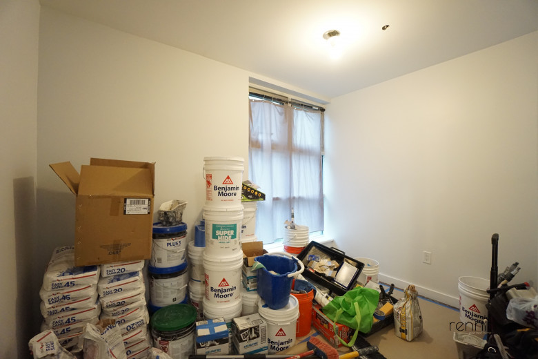 299 McGuinness Blvd, Apt 1C Image 5