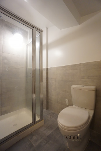 299 McGuinness Blvd, Apt 4C Image 14