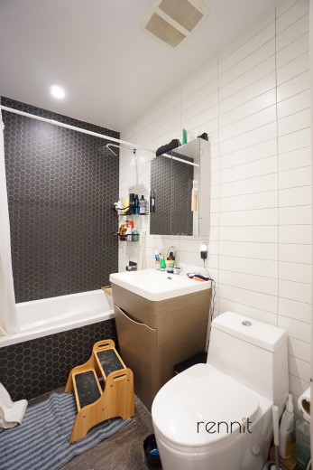 344 Starr St, Apt 1R Image 10