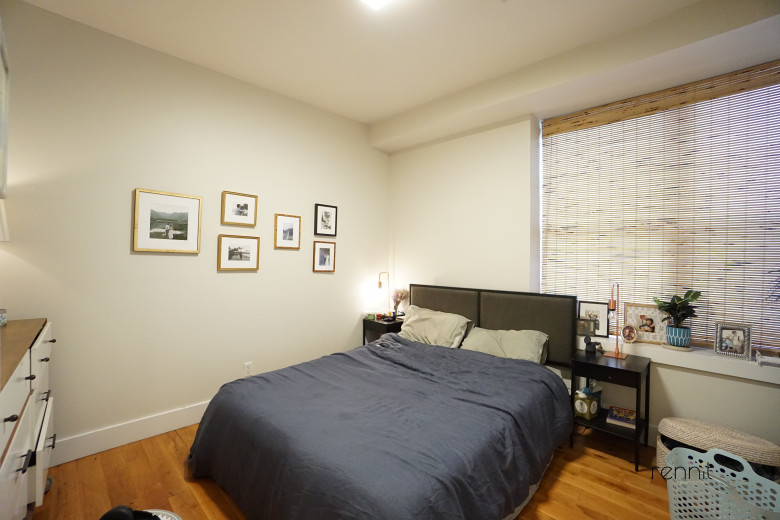 344 Starr St, Apt 1R Image 5