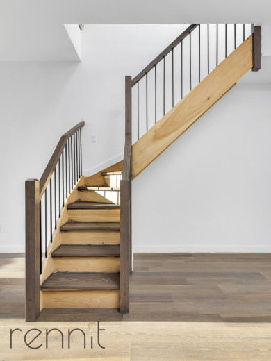 1525 New York Ave, Apt 4B Image 11