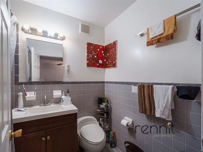 501 Greene Ave, Apt 1 Image 11