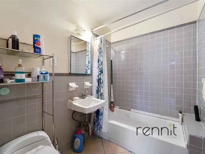 501 Greene Ave, Apt 1 Image 9