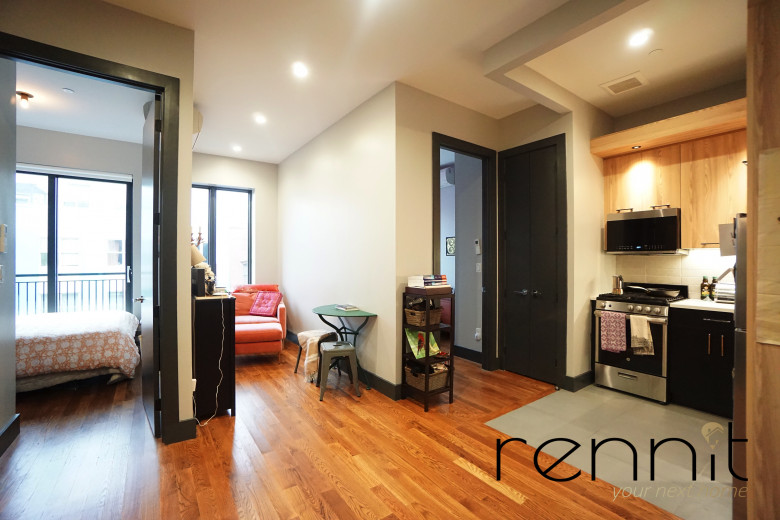 396 S 5th St, Apt 4A Image 1