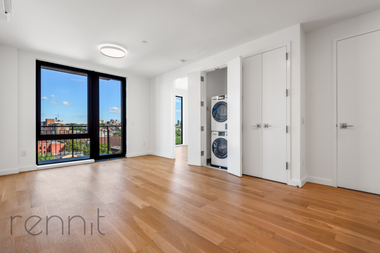 375 Dean St, Apt 808 Image 5