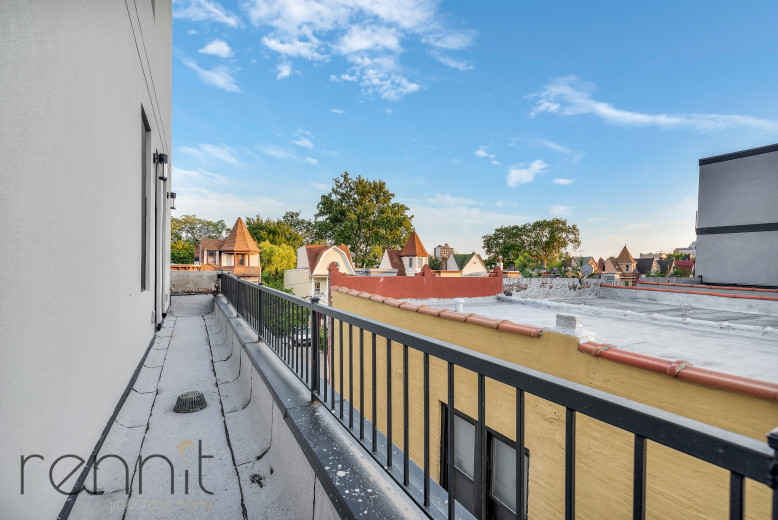 235 Martense St, Apt 3A Image 5