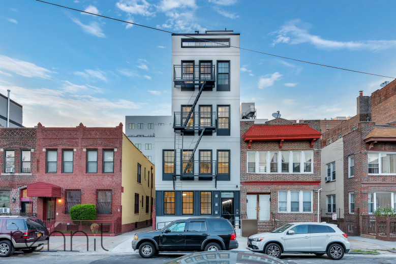 235 Martense St, Apt 3A Image 9