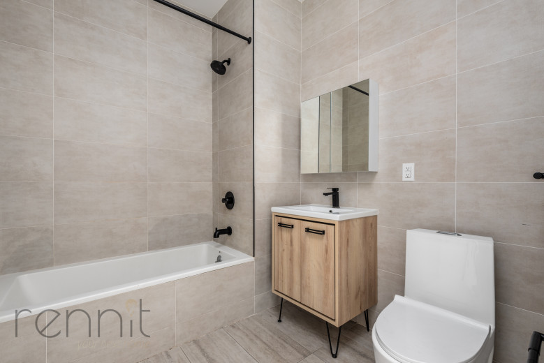 125 Kings Hwy, Apt 7A Image 9