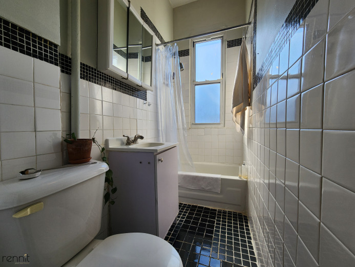 299 Stanhope St, Apt 3R Image 14