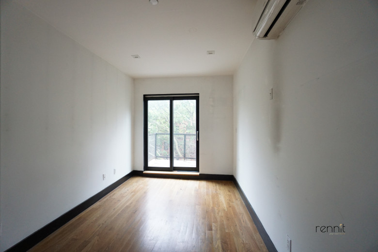 562 Park Pl, Apt 4B Image 10