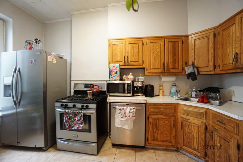 75-07 60th Ln, Apt 2 Image 6