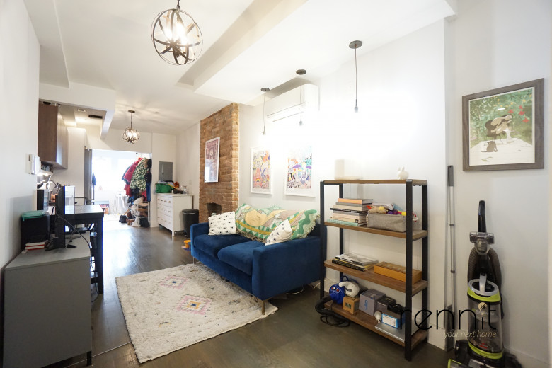 816 St Johns Pl, Apt 1F Image 2