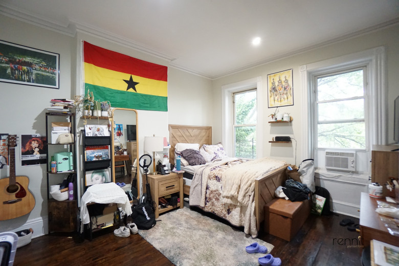183 Hull St, Apt 3 Image 4