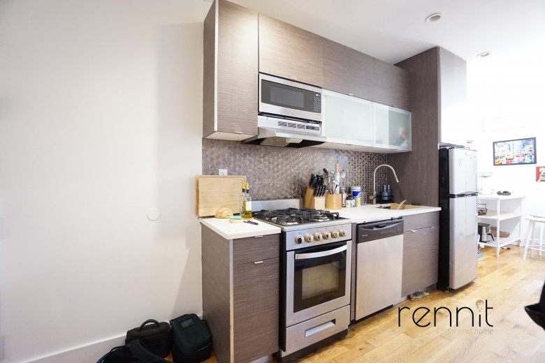 336 Chauncey St, Apt 1D Image 15
