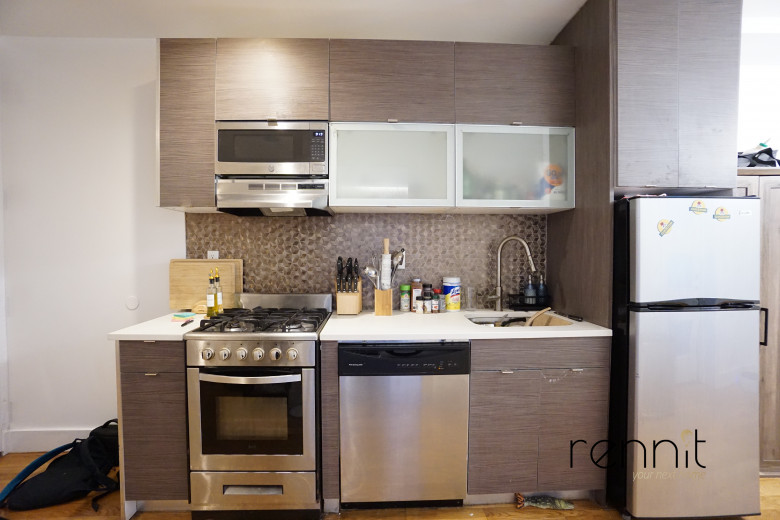 336 Chauncey St, Apt 1D Image 17