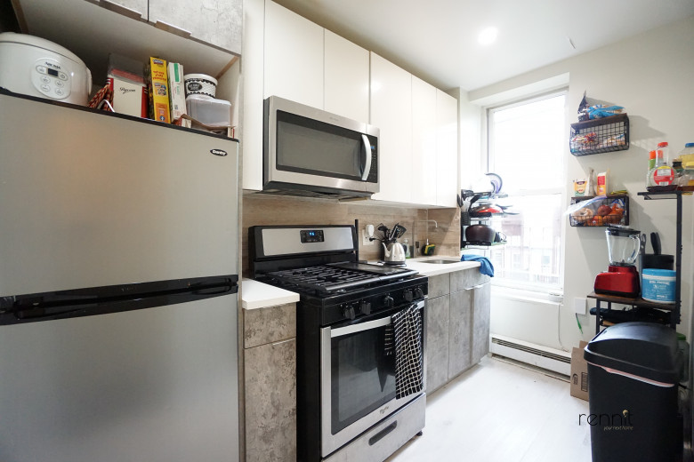 183 Hull St, Apt 2 Image 2