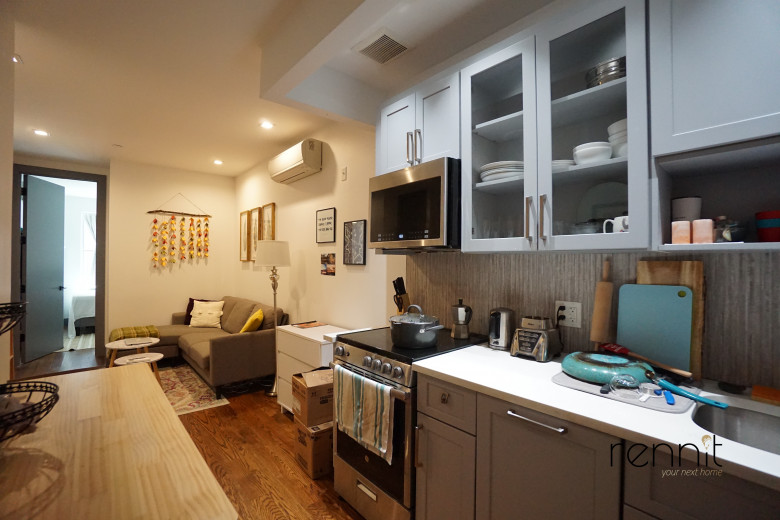 1016 Carroll St, Apt 2C Image 1