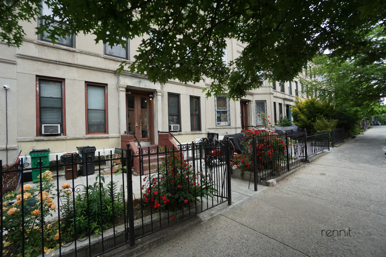 625 Sterling Pl, Apt 3L Image 27