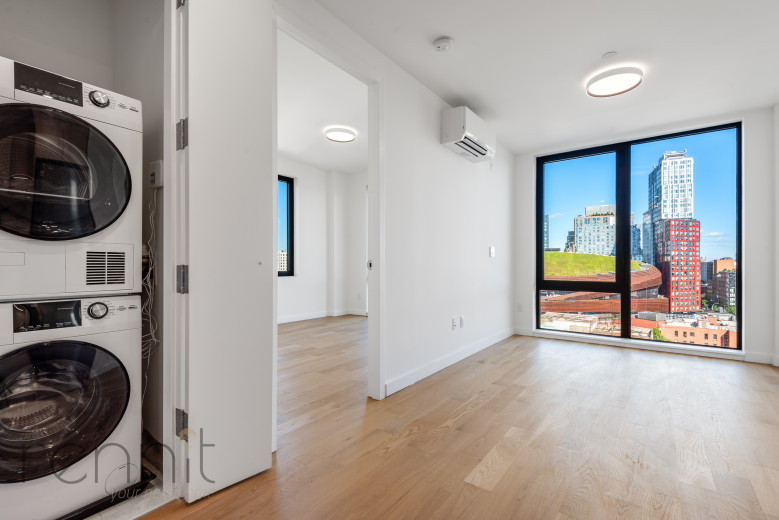 375 Dean St, Apt 807 Image 3
