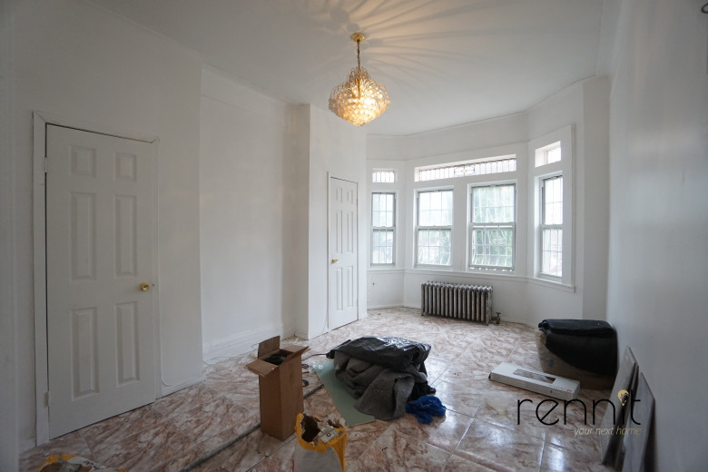 36 Hubbard Pl, Apt 1 Image 1