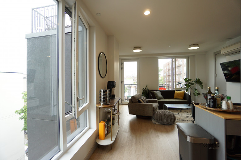 2809 Clarendon Rd, Apt 501 Image 6