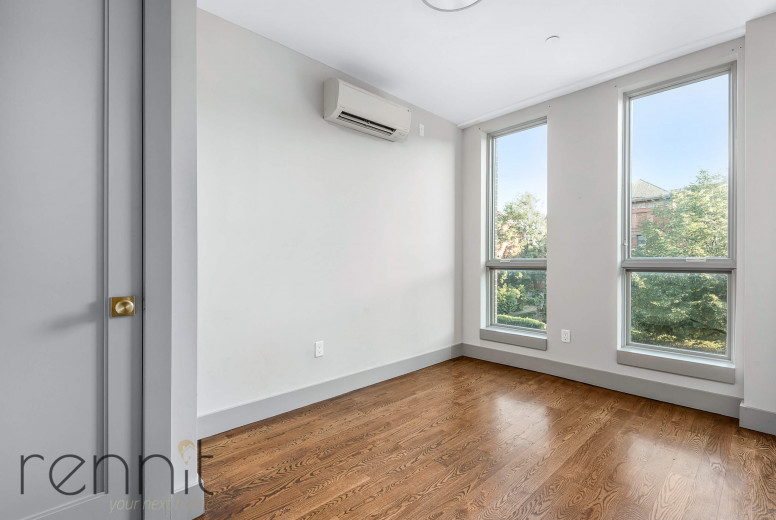 2527 Church Ave, Apt 3C Image 7