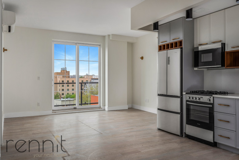 937 Rogers Ave, Apt 6B Image 1