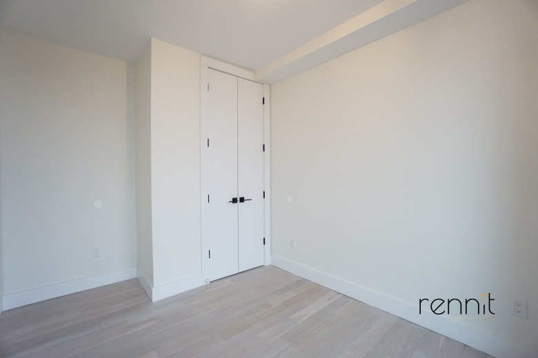 937 Rogers Ave, Apt 6B Image 8