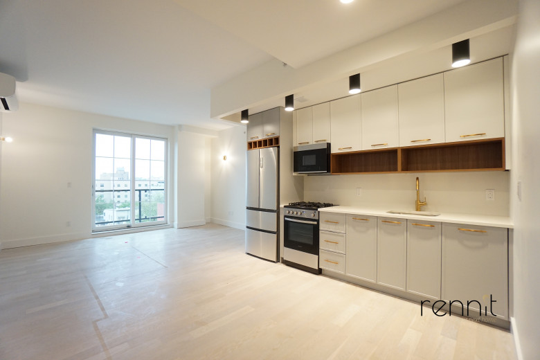 937 Rogers Ave, Apt 6B Image 10