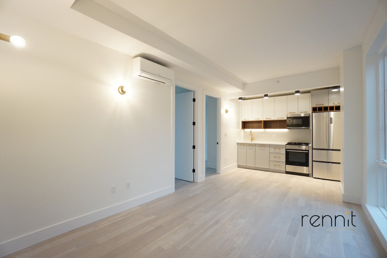 933 Rogers Ave, Apt 7A Image 11
